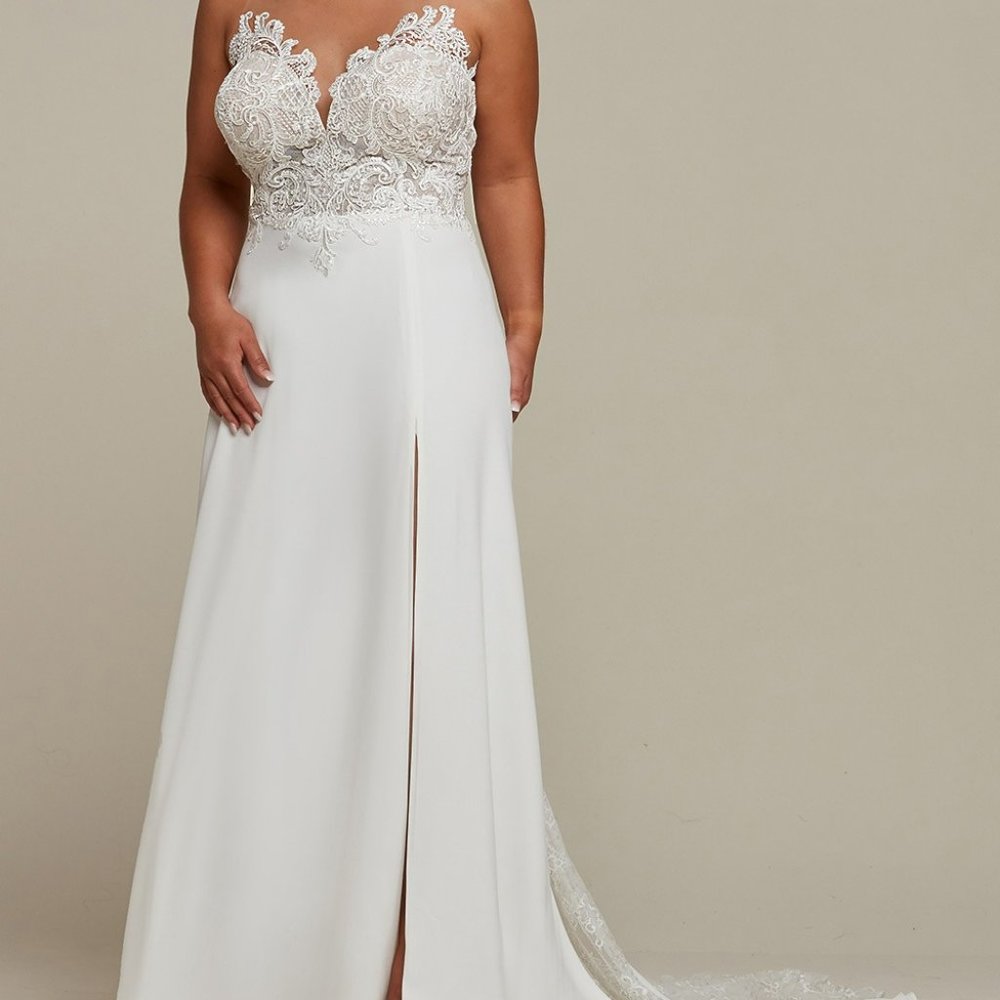 Avery Austin Wedding Dress